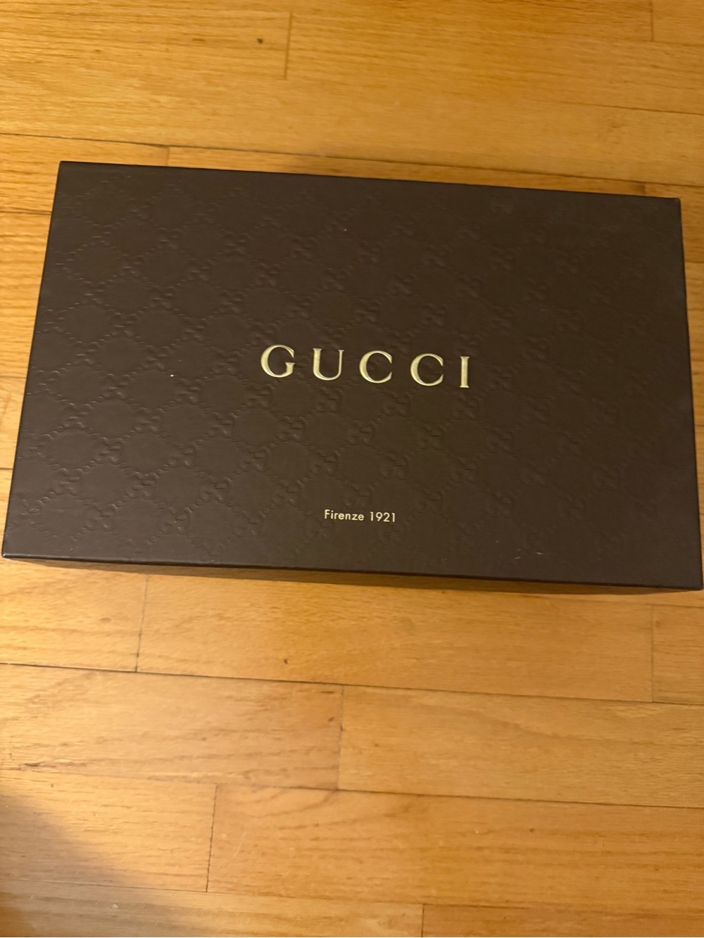 Gucci Box - Unknown Accessory unisex sizes 6-11